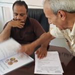 تعقد عدد من الاجتماعات مع خبير متخصص لإنتاج دليل وطني للممارسات الزراعية الجيدة في الإنتاج النباتي وذلك في إطار مشروع تعزيز صمود الأسر الريفية في اليمن